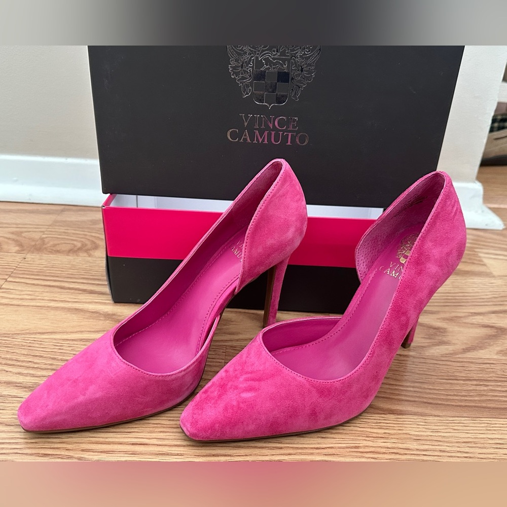 NIB 🆕 Vince Camuto Faiva Heels